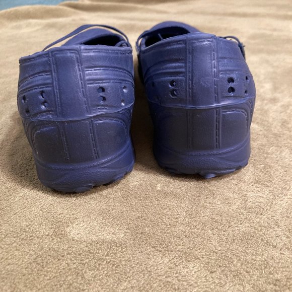 NWOT Vintage No Boundaries Waterproof Lightweight Sandal Shoe Size 8.5-9 - Picture 11 of 14